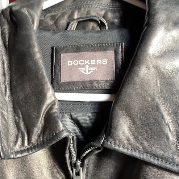 Another jacket - Picture 1 of 4